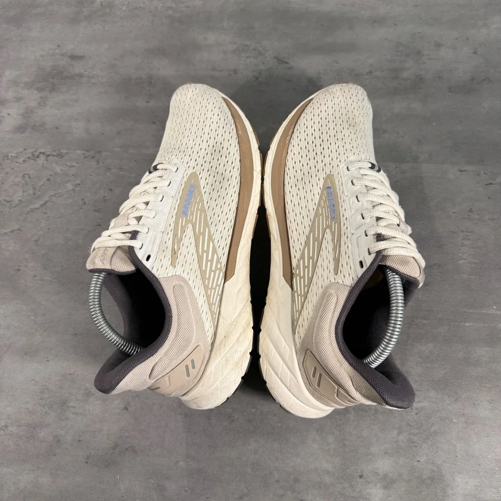 Brooks Anthem 6 Running Shoes Women 10 Tan Cream Neutral DNA 1204031B131 Sneaker